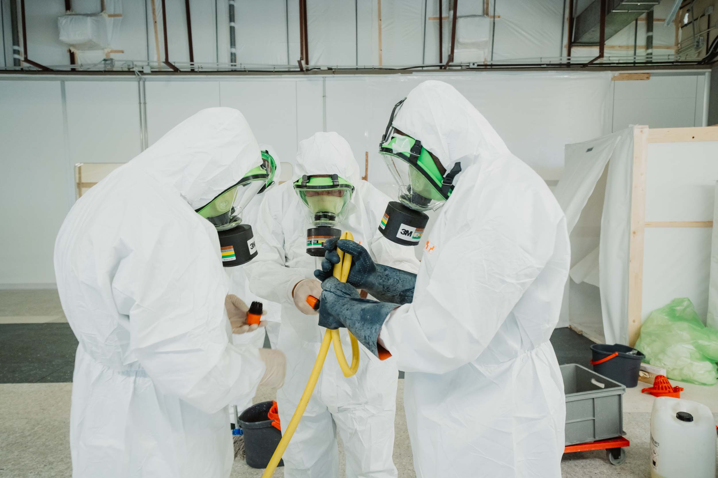 Dismissione reparto cefalosporine-21 polveri antibiotiche,Decommissioning reparti farmaceutici,bonifica di reparti farmaceutici,cefalosporine,Decommissioning di reparti farmaceutici