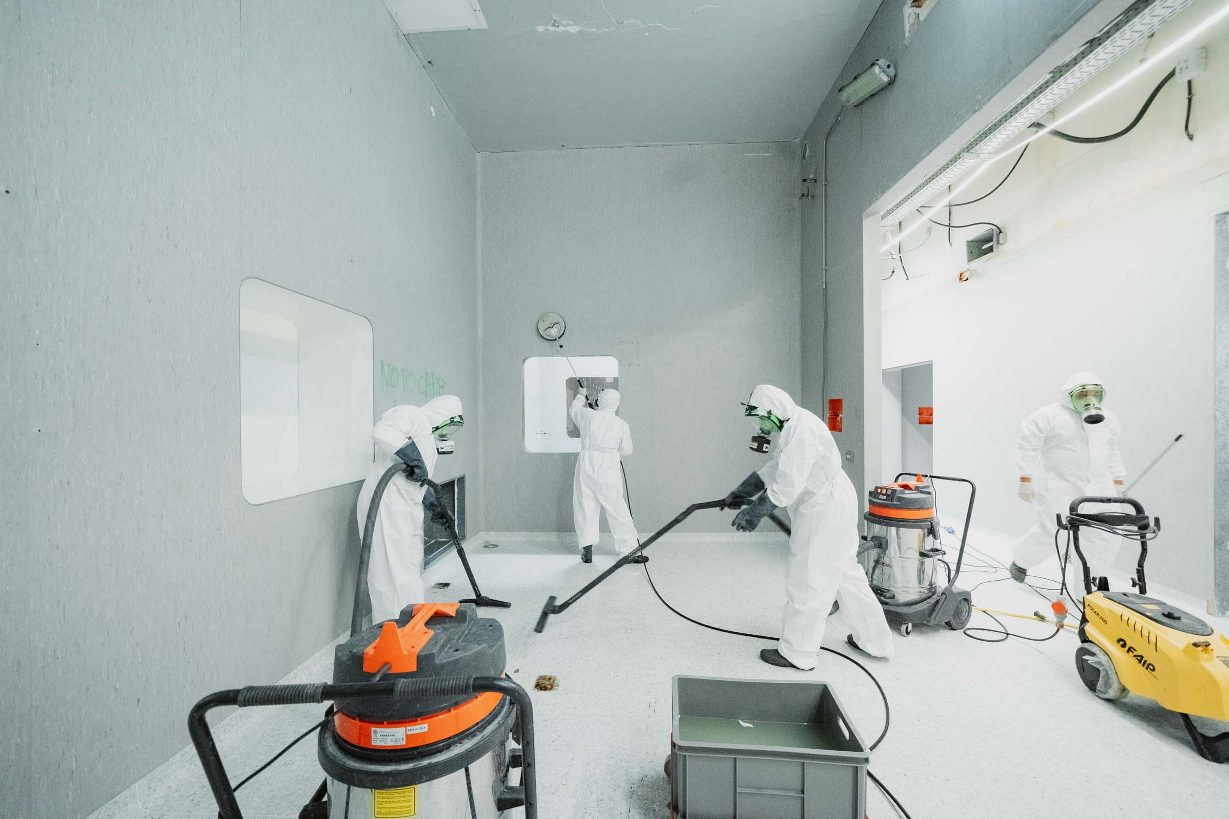 Dismissione reparto cefalosporine-38 polveri antibiotiche,Decommissioning reparti farmaceutici,bonifica di reparti farmaceutici,cefalosporine,Decommissioning di reparti farmaceutici