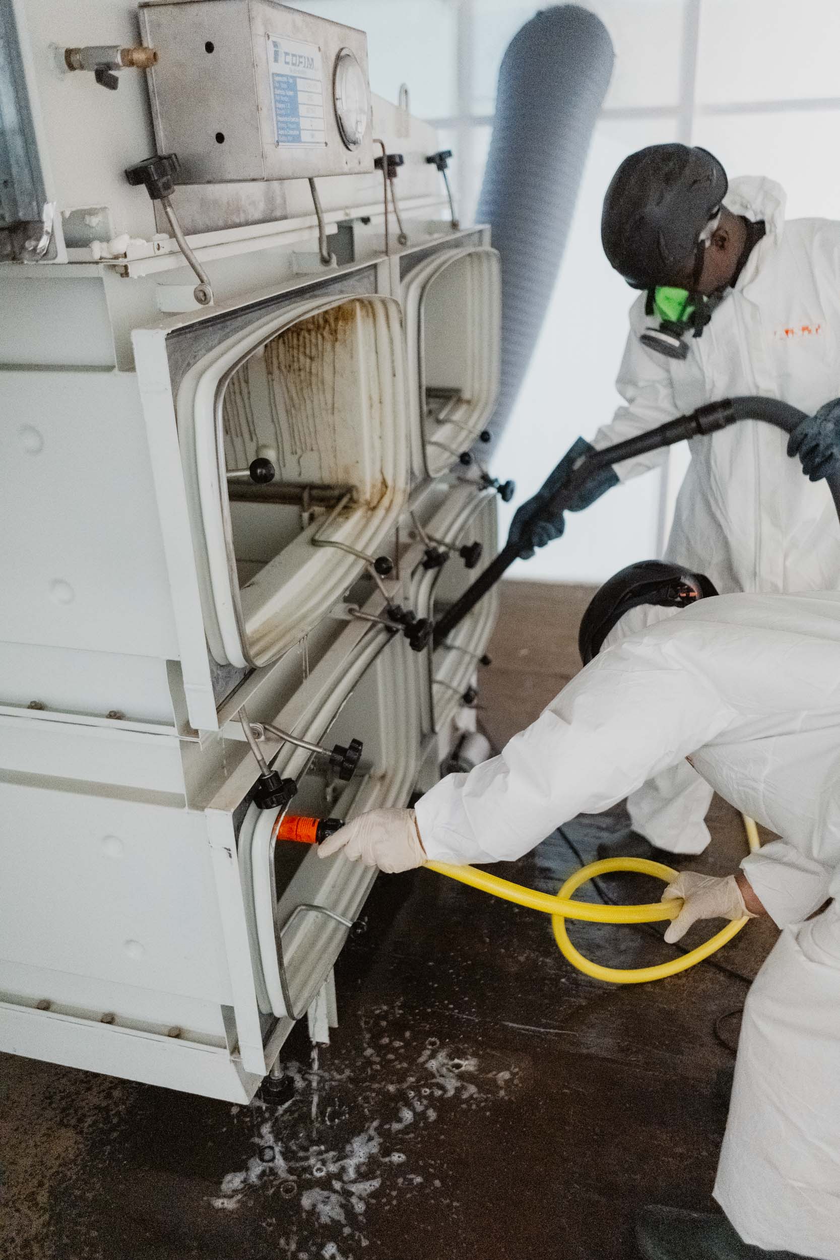 Dismissione reparto cefalosporine-47 polveri antibiotiche,Decommissioning reparti farmaceutici,bonifica di reparti farmaceutici,cefalosporine,Decommissioning di reparti farmaceutici