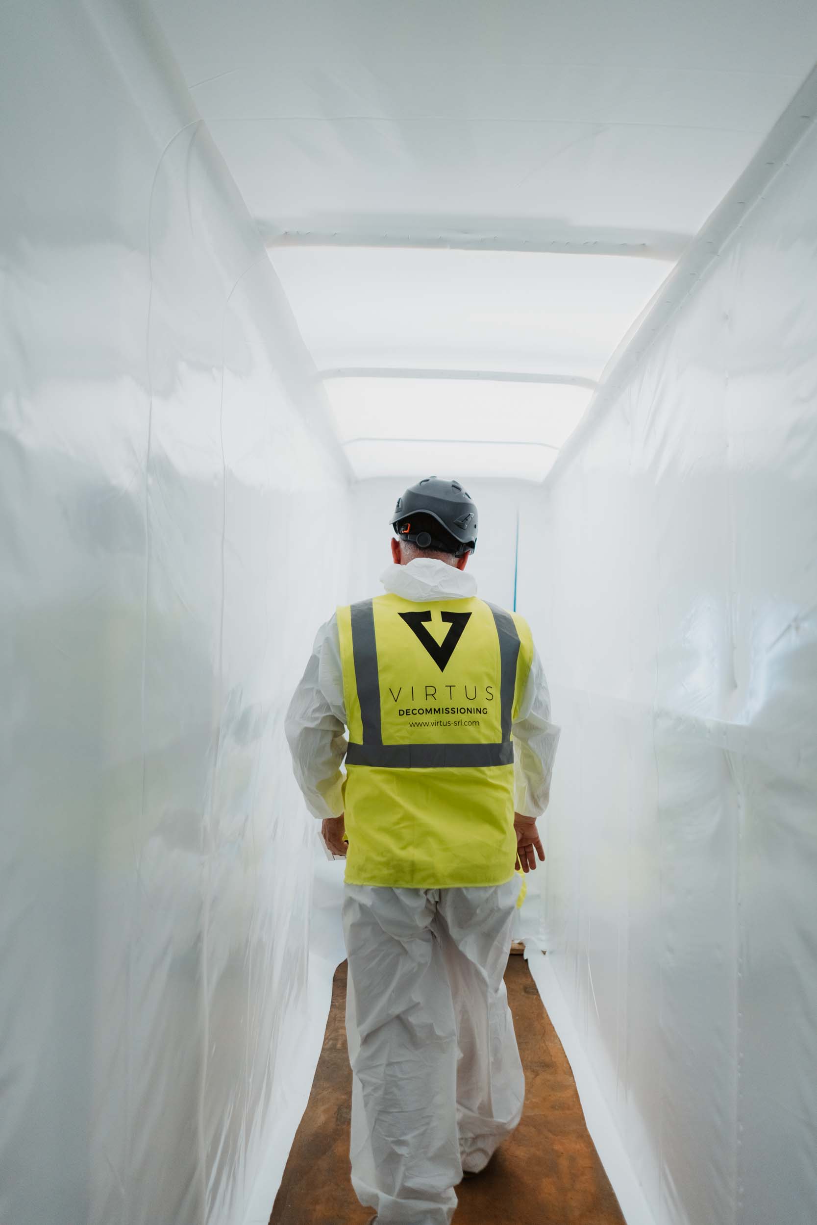 Dismissione reparto cefalosporine-9 polveri antibiotiche,Decommissioning reparti farmaceutici,bonifica di reparti farmaceutici,cefalosporine,Decommissioning di reparti farmaceutici
