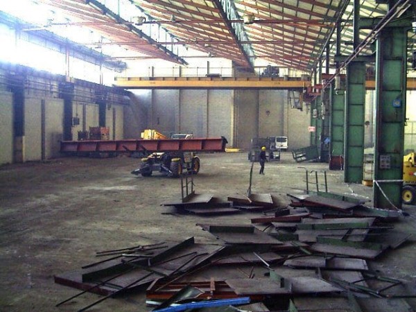 Accatastamento materiali di risulta destinati al recupero