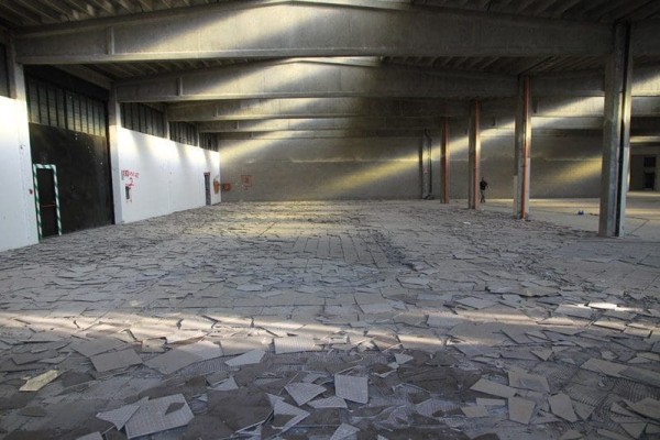 Demolizione vecchi rivestimenti