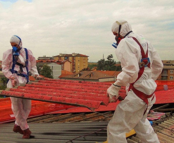 SMALTIMENTO ETERNIT LOMBARDIA